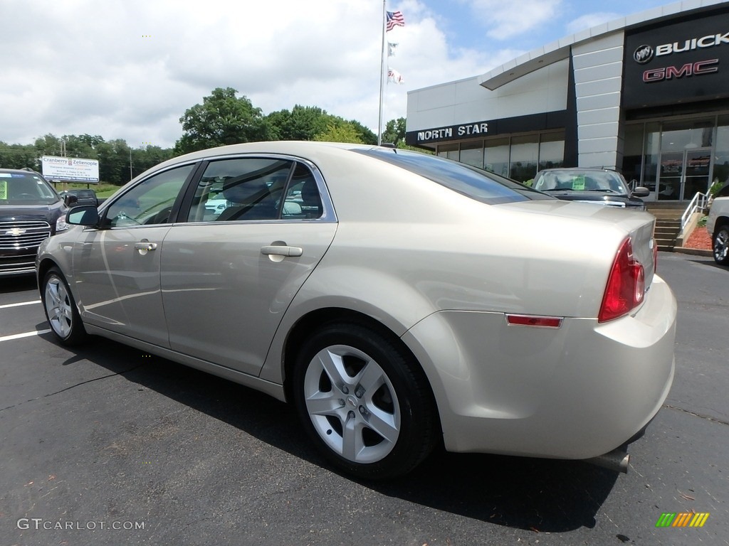 2011 Malibu LS - Gold Mist Metallic / Cocoa/Cashmere photo #12