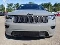 2019 Sting-Gray Jeep Grand Cherokee Altitude 4x4  photo #2