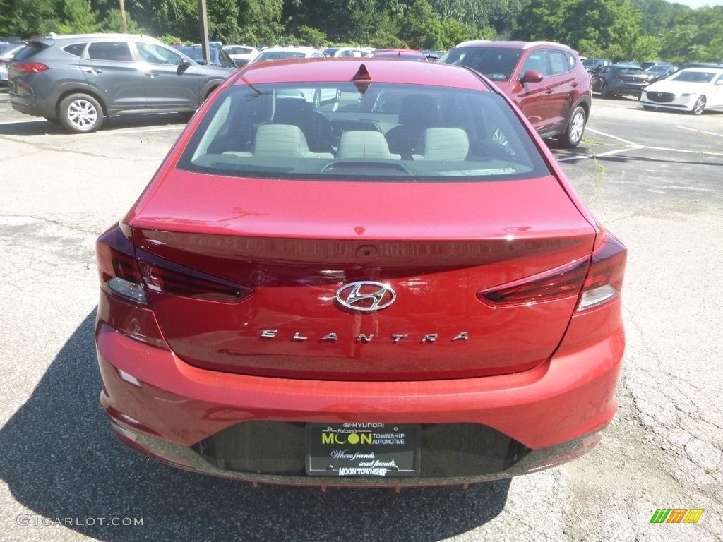 2019 Elantra SEL - Scarlet Red / Gray photo #7