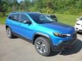 Hydro Blue Pearl - Cherokee Trailhawk 4x4 Photo No. 8