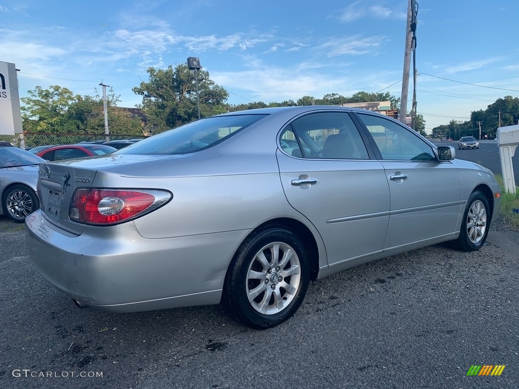 2002 ES 300 - Millennium Silver Metallic / Ivory photo #3