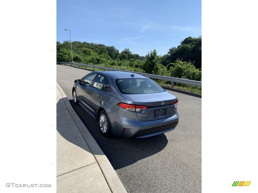 2020 Corolla LE - Celestite Gray Metallic / Light Gray photo #5