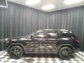 Diamond Black Crystal Pearl - Grand Cherokee Upland 4x4 Photo No. 1