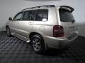 Sonora Gold Pearl - Highlander V6 4WD Photo No. 9