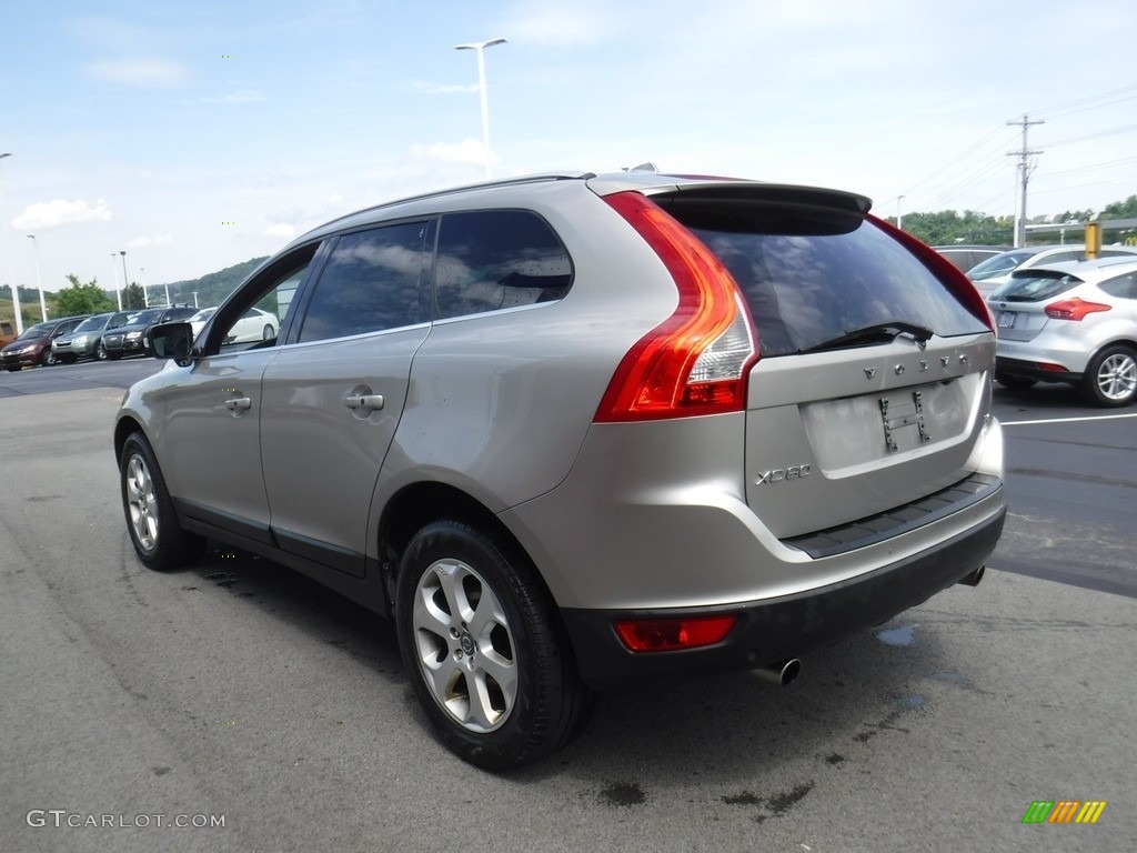 2012 XC60 T6 AWD - Terra Bronze Metallic / Sandstone Beige/Espresso photo #8