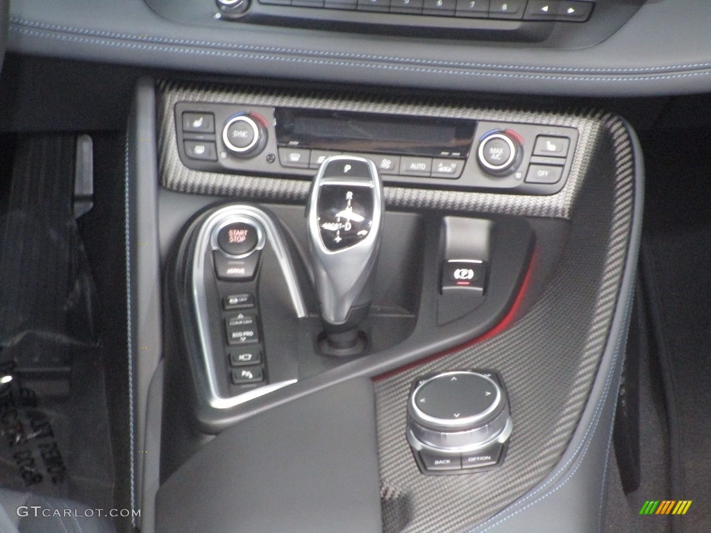 2019 BMW i8 Roadster Controls Photo #134307685