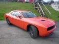 Go Mango - Challenger SXT AWD Photo No. 7