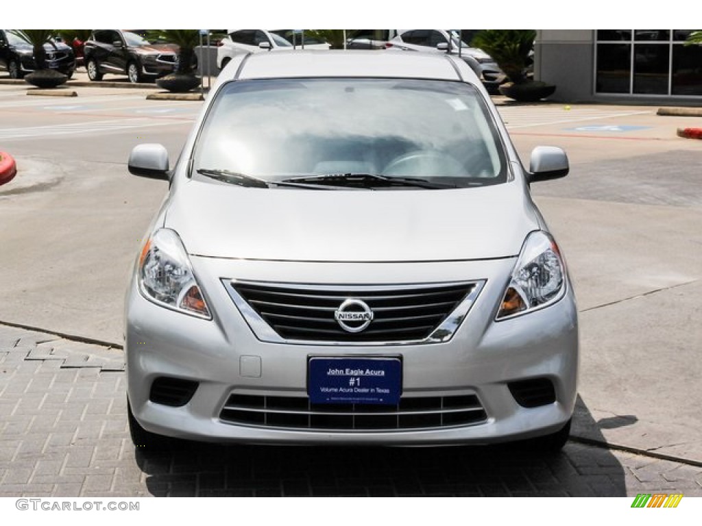 2014 Versa 1.6 SV Sedan - Brilliant Silver / Sandstone photo #2