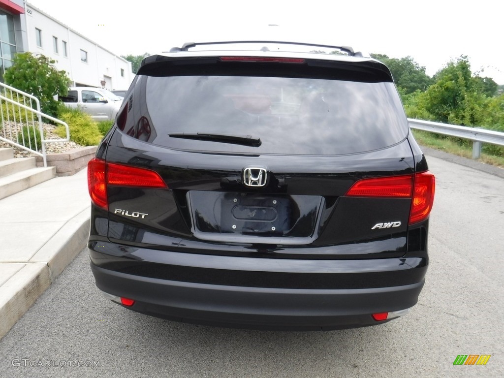 2016 Pilot EX-L AWD - Crystal Black Pearl / Gray photo #8