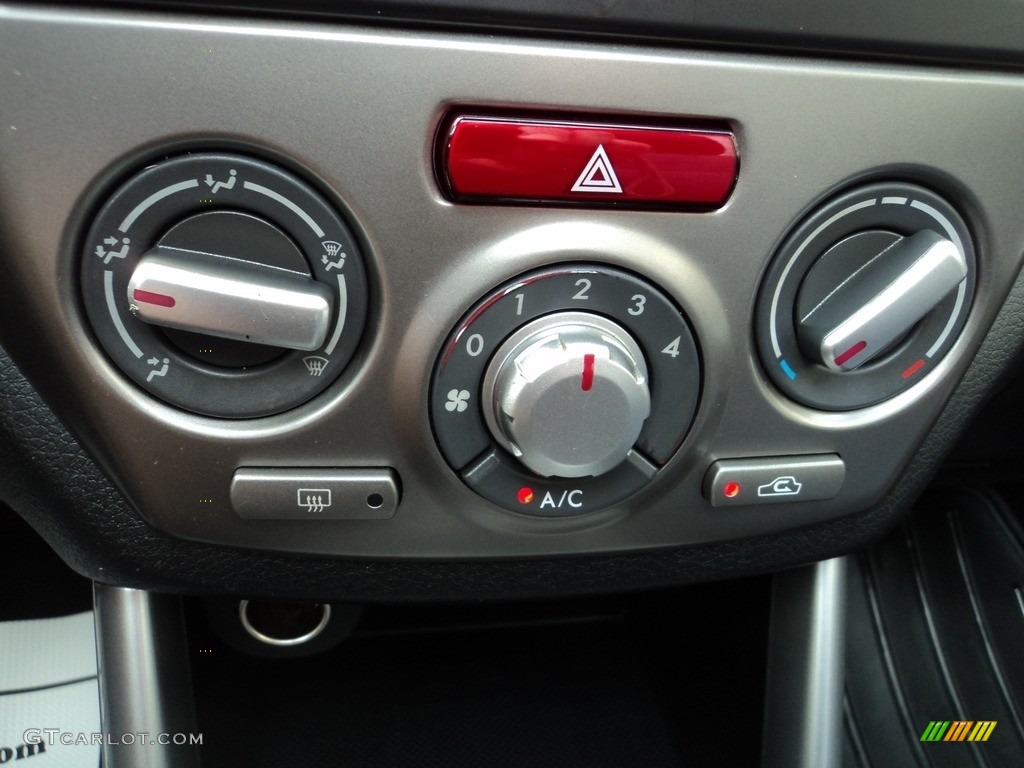 2010 Forester 2.5 X Premium - Obsidian Black Pearl / Platinum photo #18