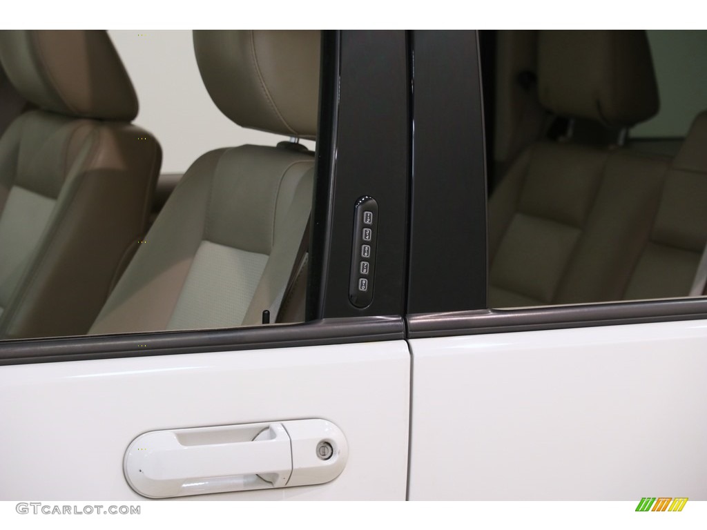 2010 Mountaineer V6 AWD - White Suede / Camel photo #4