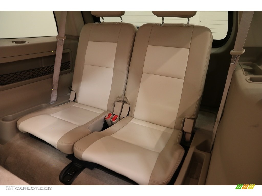 2010 Mountaineer V6 AWD - White Suede / Camel photo #17