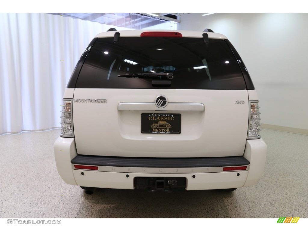 2010 Mountaineer V6 AWD - White Suede / Camel photo #18