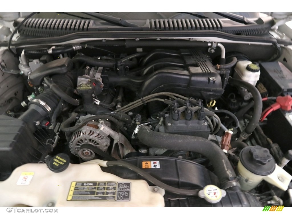 2010 Mountaineer V6 AWD - White Suede / Camel photo #19