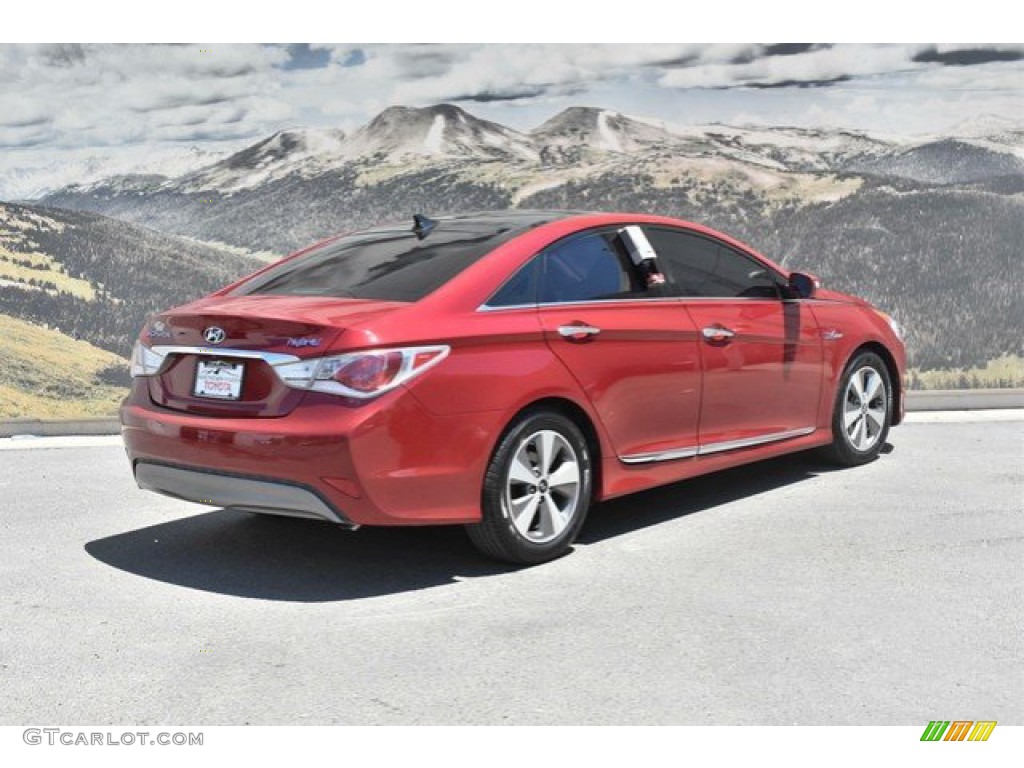 2011 Sonata Hybrid - Venetian Red / Camel photo #3