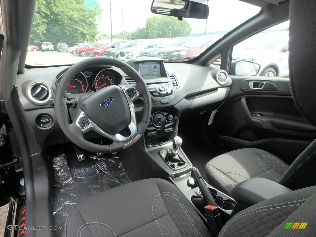 Charcoal Black Interior 2019 Ford Fiesta ST Hatchback Photo #134322211