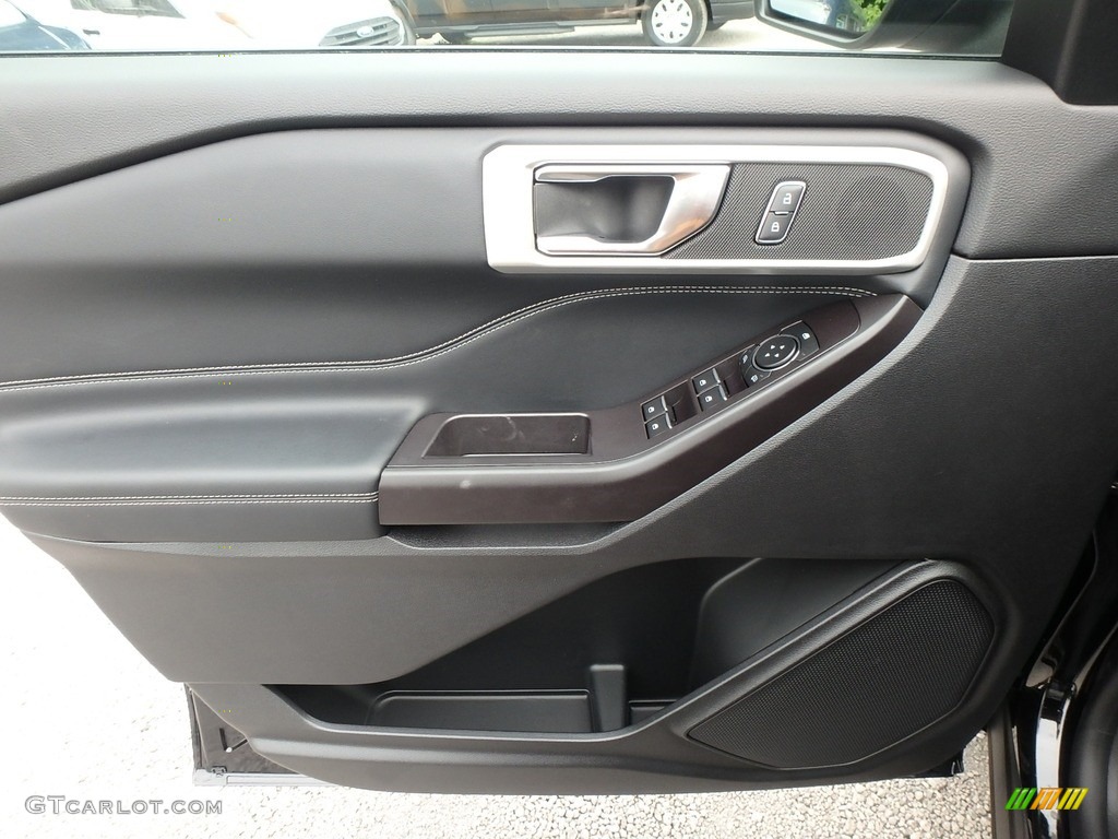 2020 Ford Explorer XLT 4WD Ebony Door Panel Photo #134322790