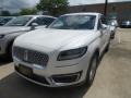 White Platinum 2019 Lincoln Nautilus FWD