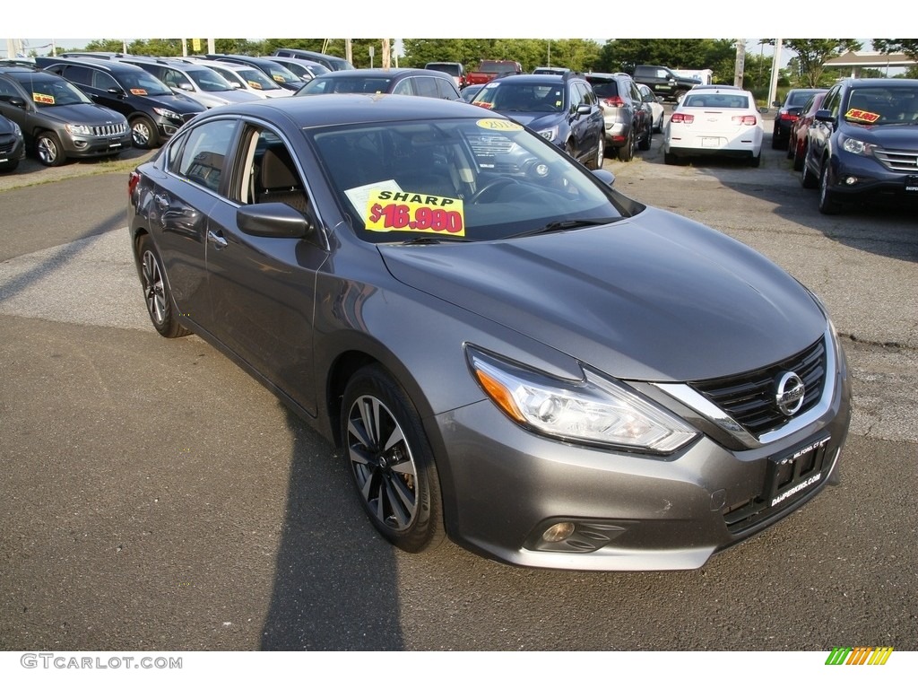 2018 Altima 2.5 SV - Gun Metallic / Charcoal photo #3