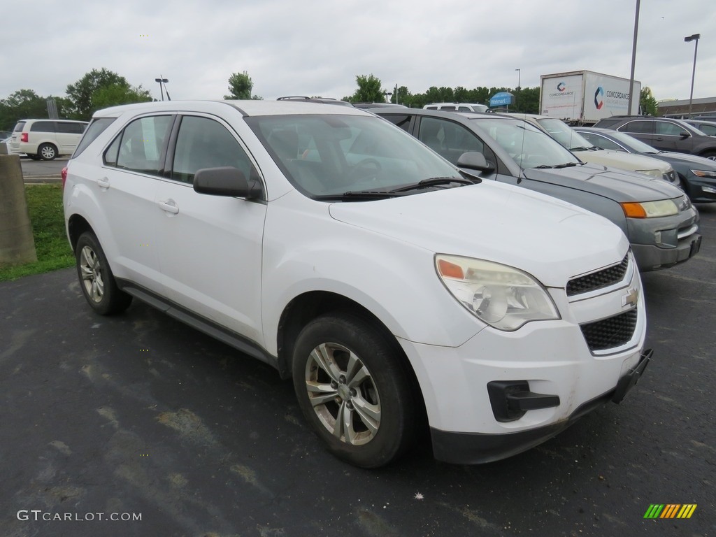 2010 Equinox LS - Summit White / Jet Black/Light Titanium photo #4