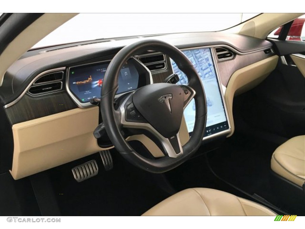 2013 Tesla Model S P85 Performance Tan Steering Wheel Photo #134335821