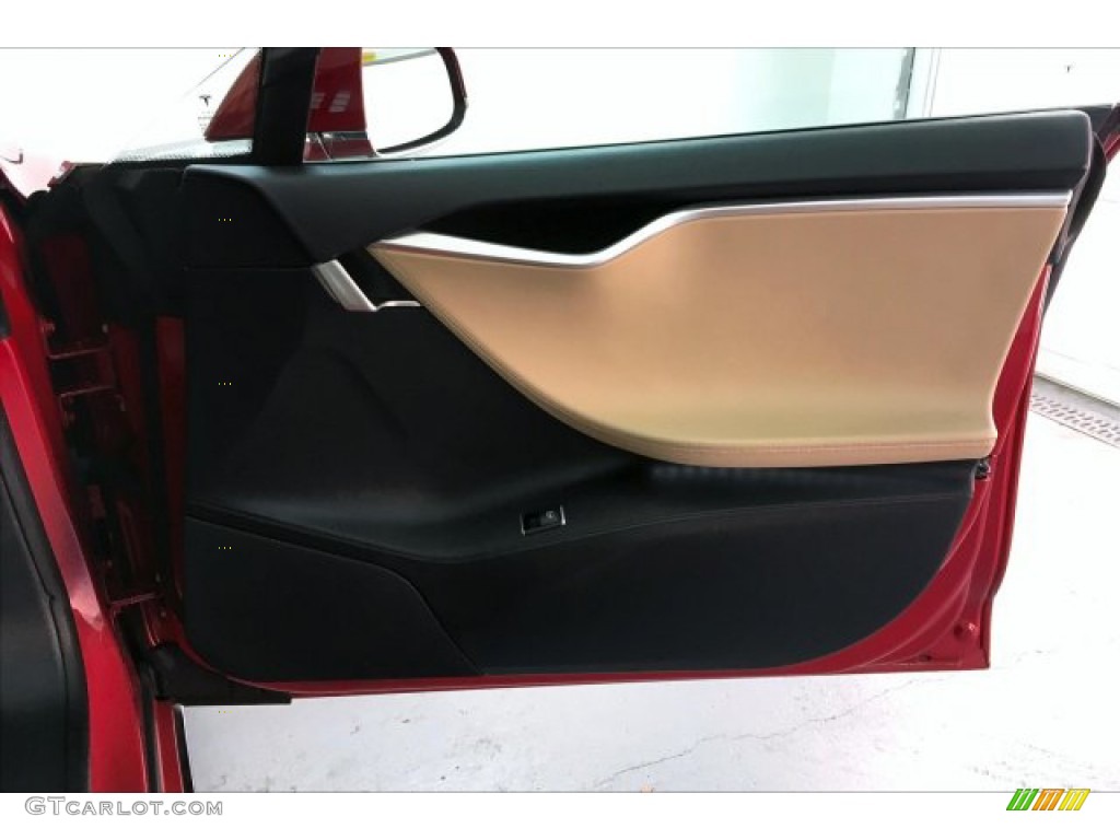 2013 Tesla Model S P85 Performance Door Panel Photos