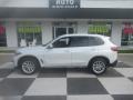 Alpine White - X5 xDrive40i Photo No. 1