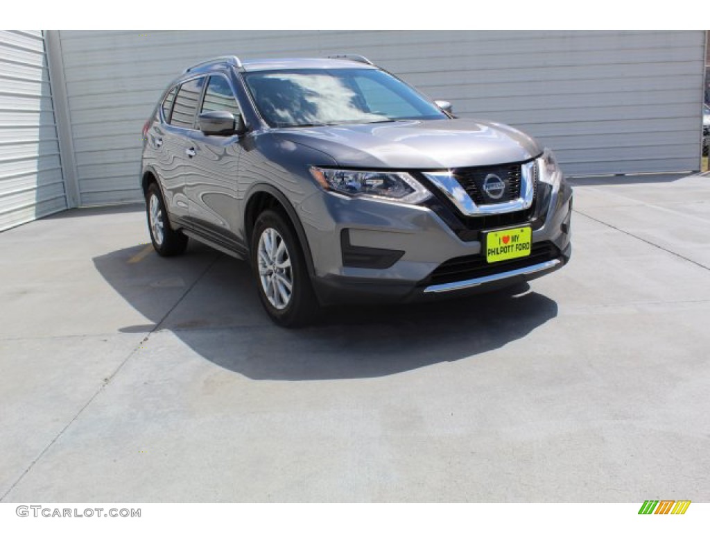 2017 Rogue SV AWD - Gun Metallic / Charcoal photo #2