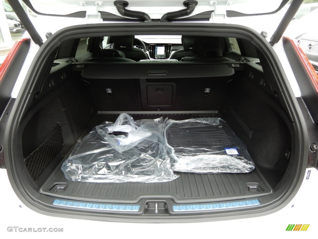 2020 Volvo V60 Cross Country T5 AWD Trunk Photo #134341686