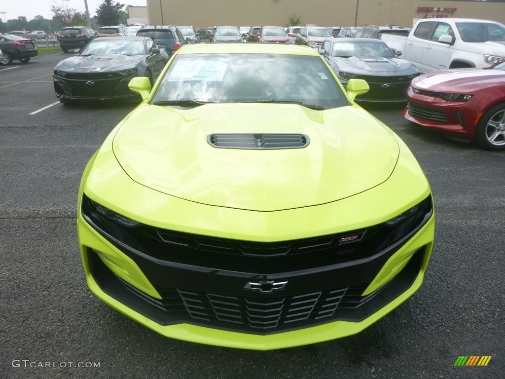 2019 Camaro SS Coupe - Shock (Light Green) / Jet Black photo #8