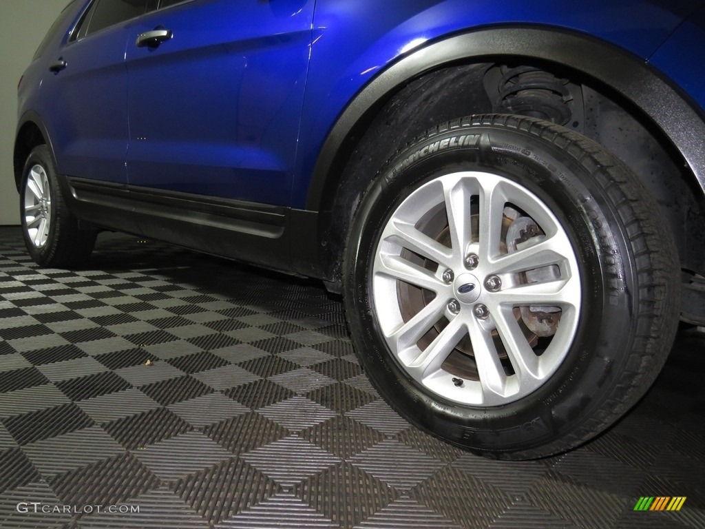 2015 Explorer 4WD - Deep Impact Blue / Medium Light Stone photo #3