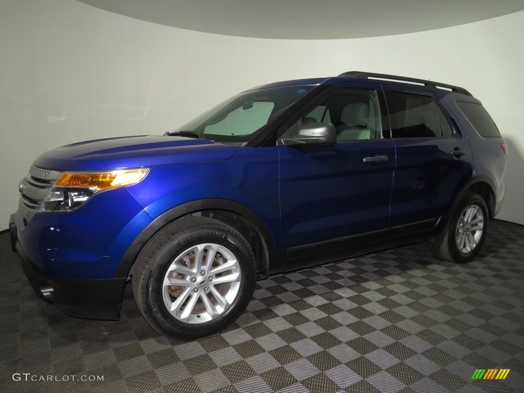 2015 Explorer 4WD - Deep Impact Blue / Medium Light Stone photo #7