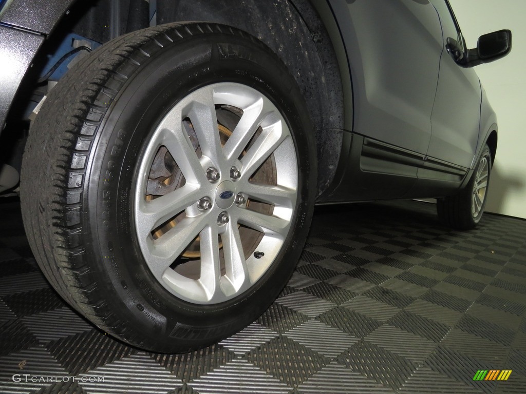 2015 Explorer 4WD - Deep Impact Blue / Medium Light Stone photo #15