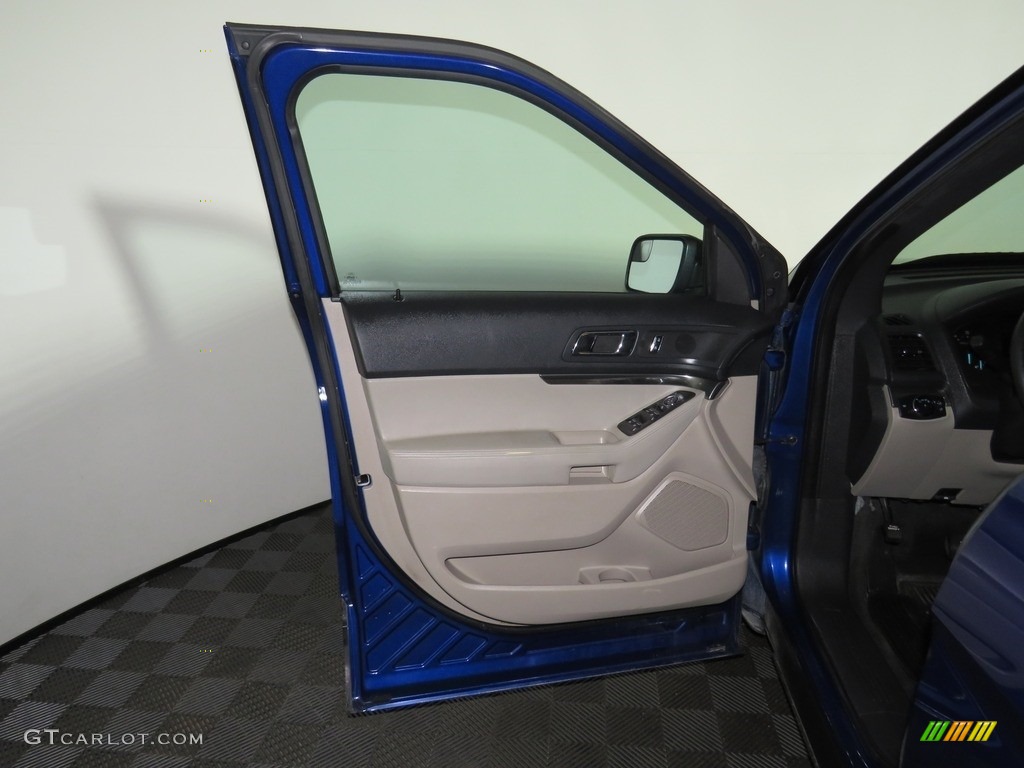 2015 Explorer 4WD - Deep Impact Blue / Medium Light Stone photo #16