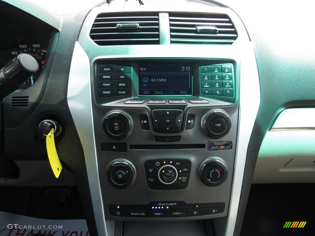2015 Explorer 4WD - Deep Impact Blue / Medium Light Stone photo #36