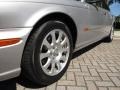Platinum Silver Metallic - XJ XJ8 Photo No. 22