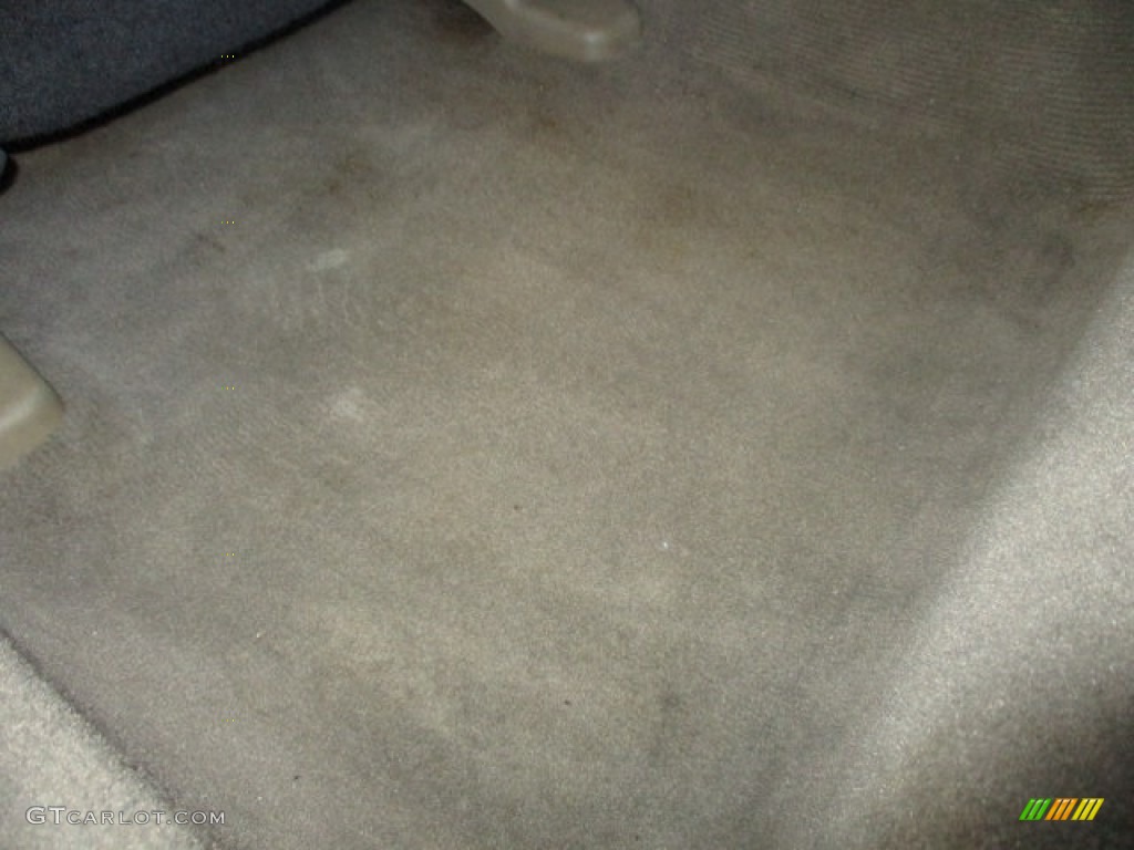 2004 XJ XJ8 - Platinum Silver Metallic / Sand photo #67