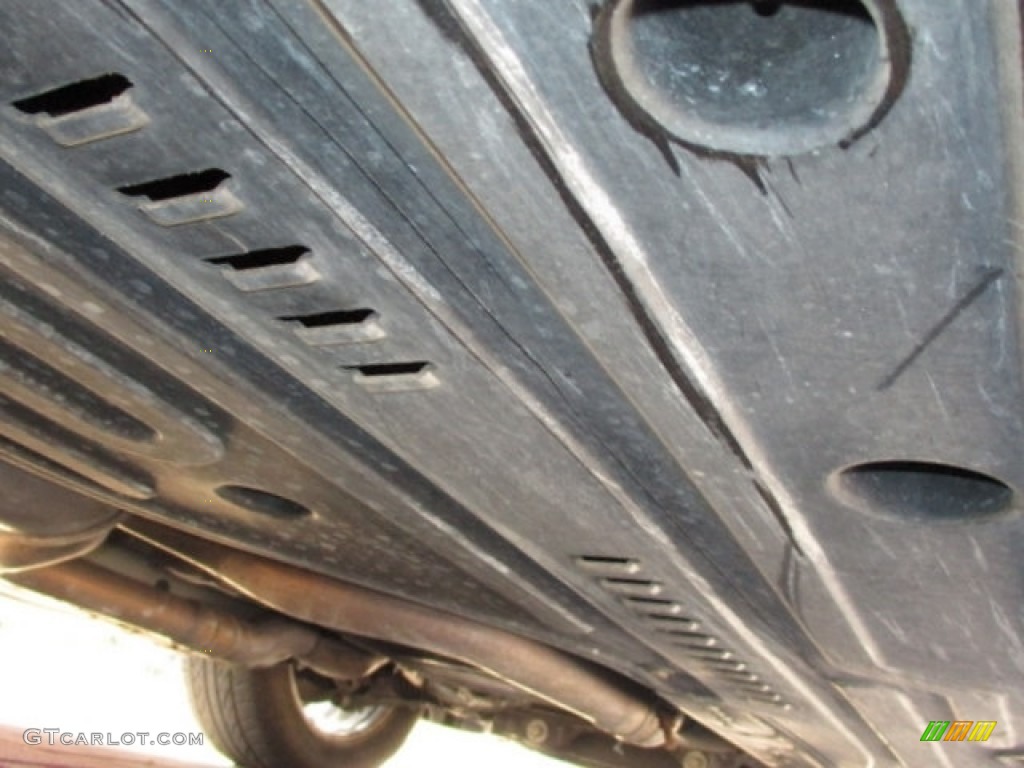 2004 XJ XJ8 - Platinum Silver Metallic / Sand photo #85