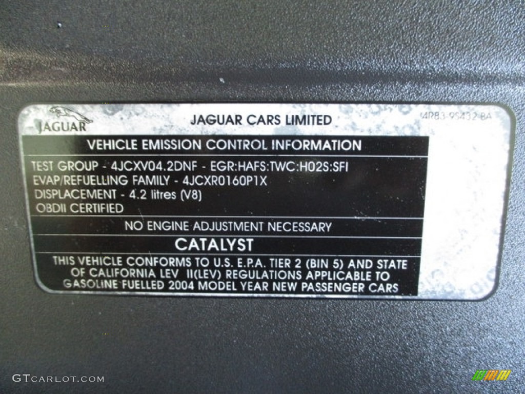 2004 XJ XJ8 - Platinum Silver Metallic / Sand photo #91