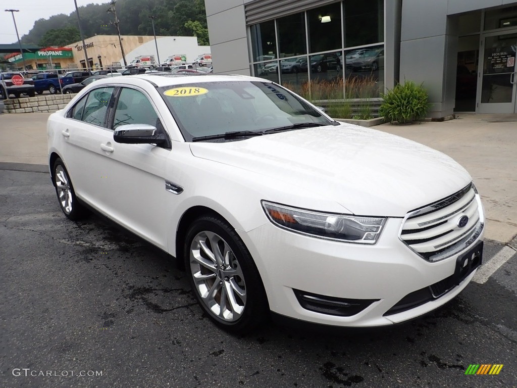 White Platinum 2018 Ford Taurus Limited AWD Exterior Photo #134353776