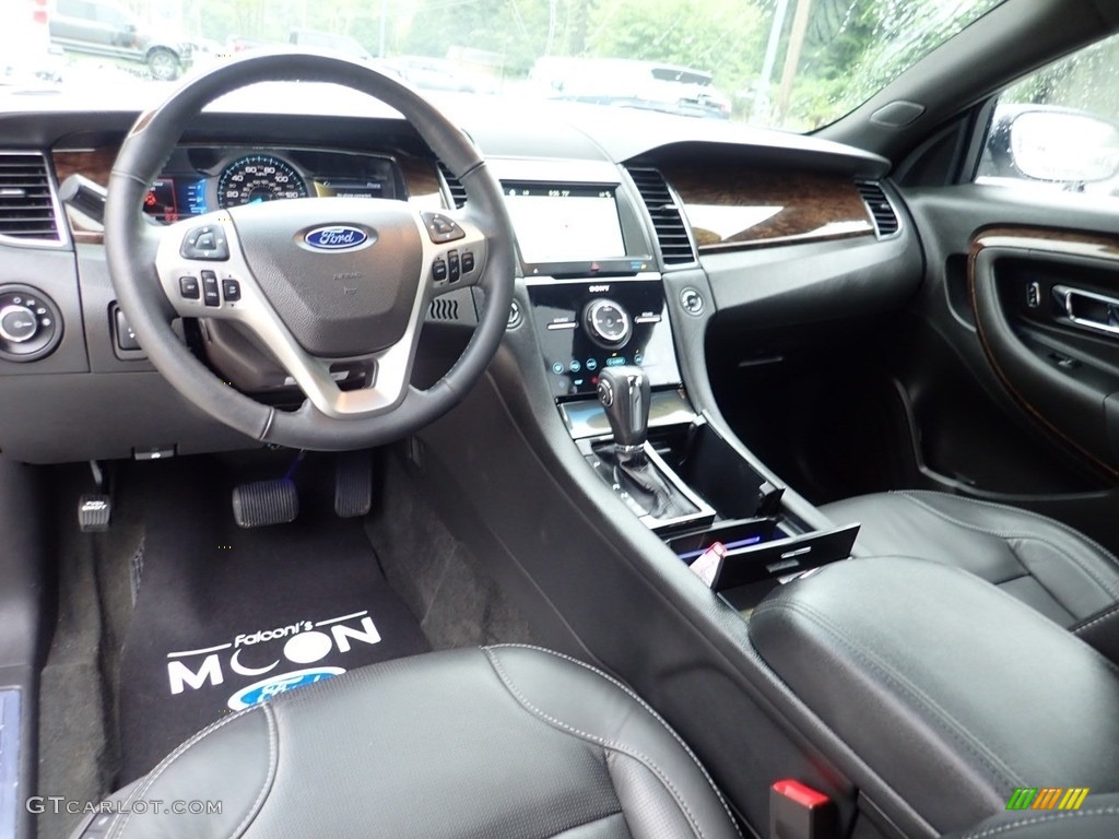 2018 Ford Taurus Limited AWD Interior Color Photos