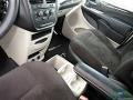 Stone White - Grand Caravan SE Photo No. 25