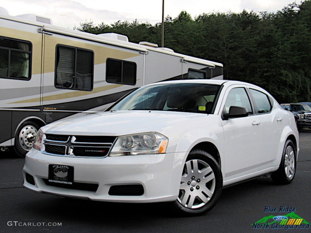 2013 Avenger SE V6 - New Bright White / Black/Light Frost Beige photo #1