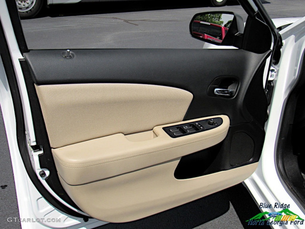 2013 Avenger SE V6 - New Bright White / Black/Light Frost Beige photo #24