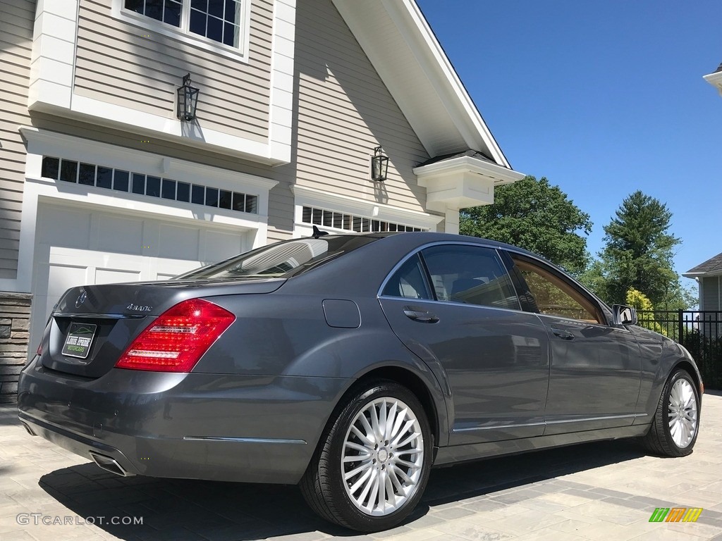 2010 S 550 4Matic Sedan - Flint Grey Metallic / Cashmere/Savanna photo #18