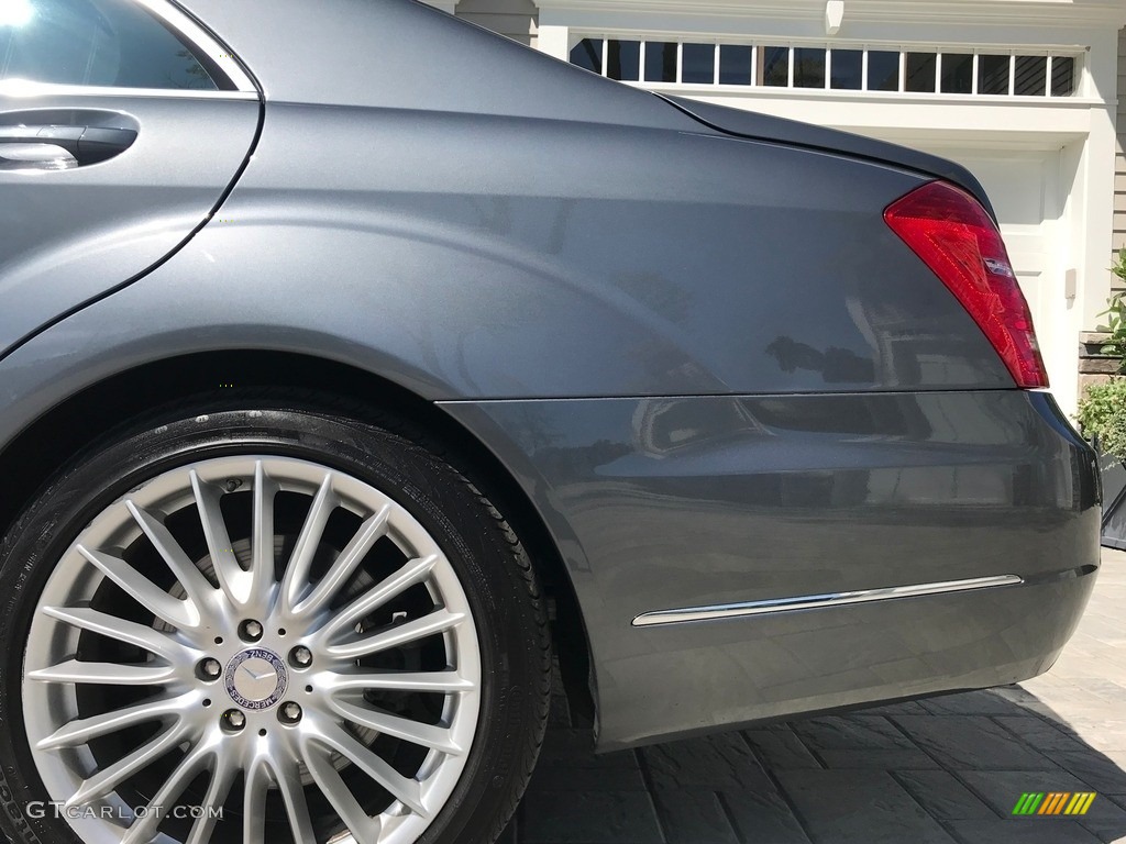 2010 S 550 4Matic Sedan - Flint Grey Metallic / Cashmere/Savanna photo #33