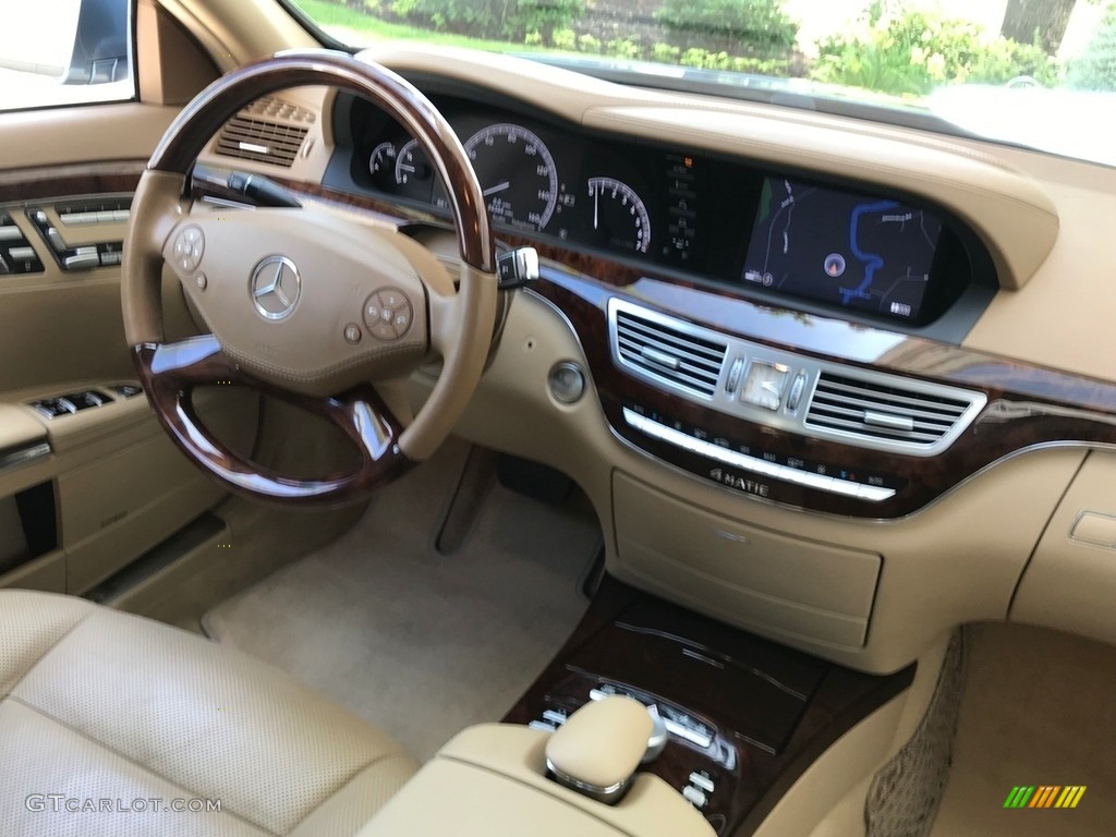 2010 S 550 4Matic Sedan - Flint Grey Metallic / Cashmere/Savanna photo #48