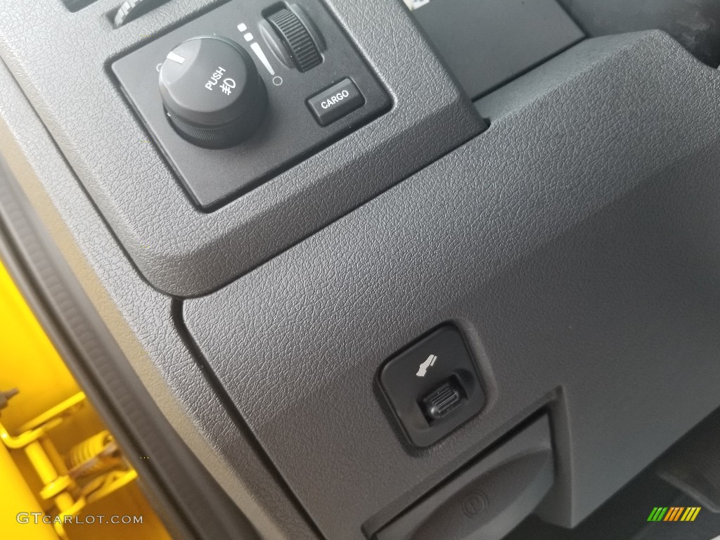 2008 Ram 1500 Laramie Quad Cab 4x4 - Detonator Yellow / Medium Slate Gray photo #22