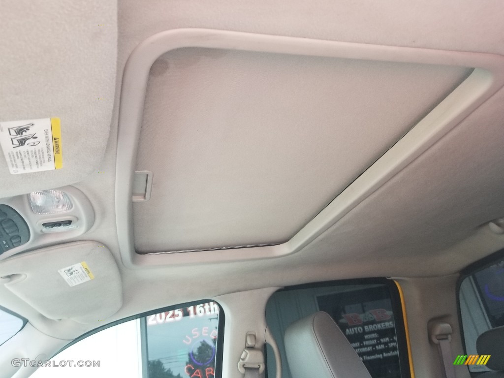 2008 Ram 1500 Laramie Quad Cab 4x4 - Detonator Yellow / Medium Slate Gray photo #27