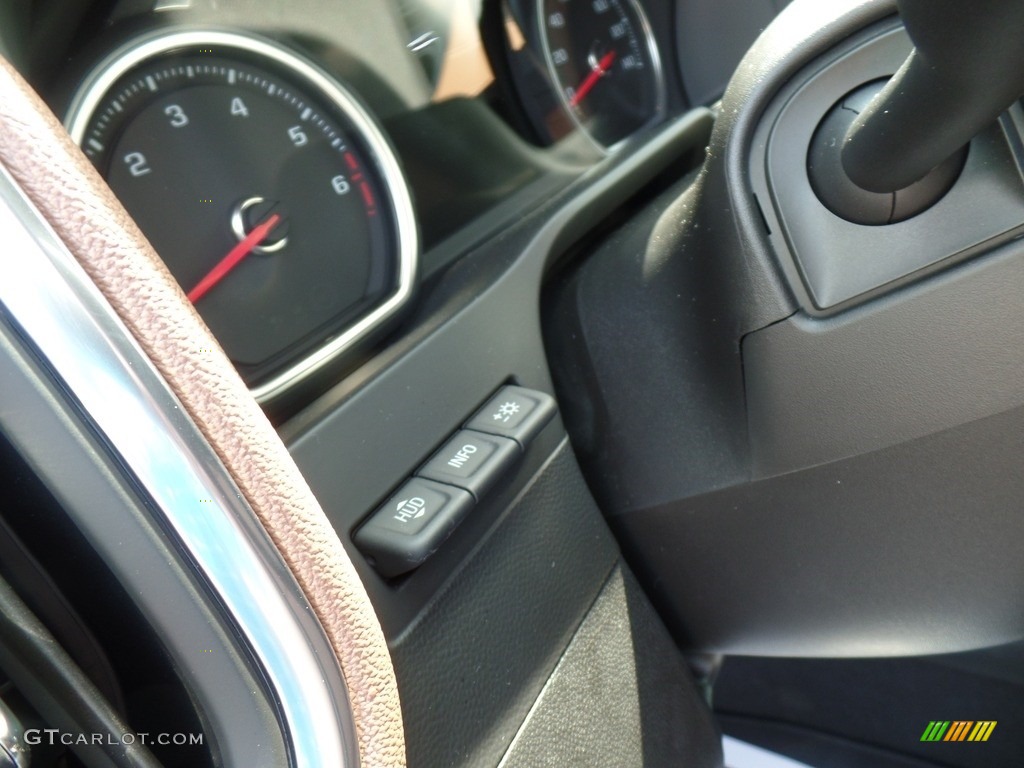 2020 Chevrolet Silverado 2500HD High Country Crew Cab 4x4 Controls Photo #134378043